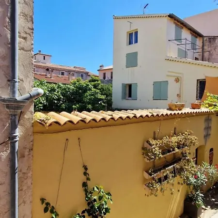 3 Le Saint Joseph In Center Of With Ac Apartment *